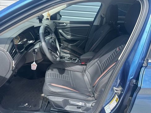 Used 2019 Volkswagen Jetta S w/ Driver Assistance Package image 15