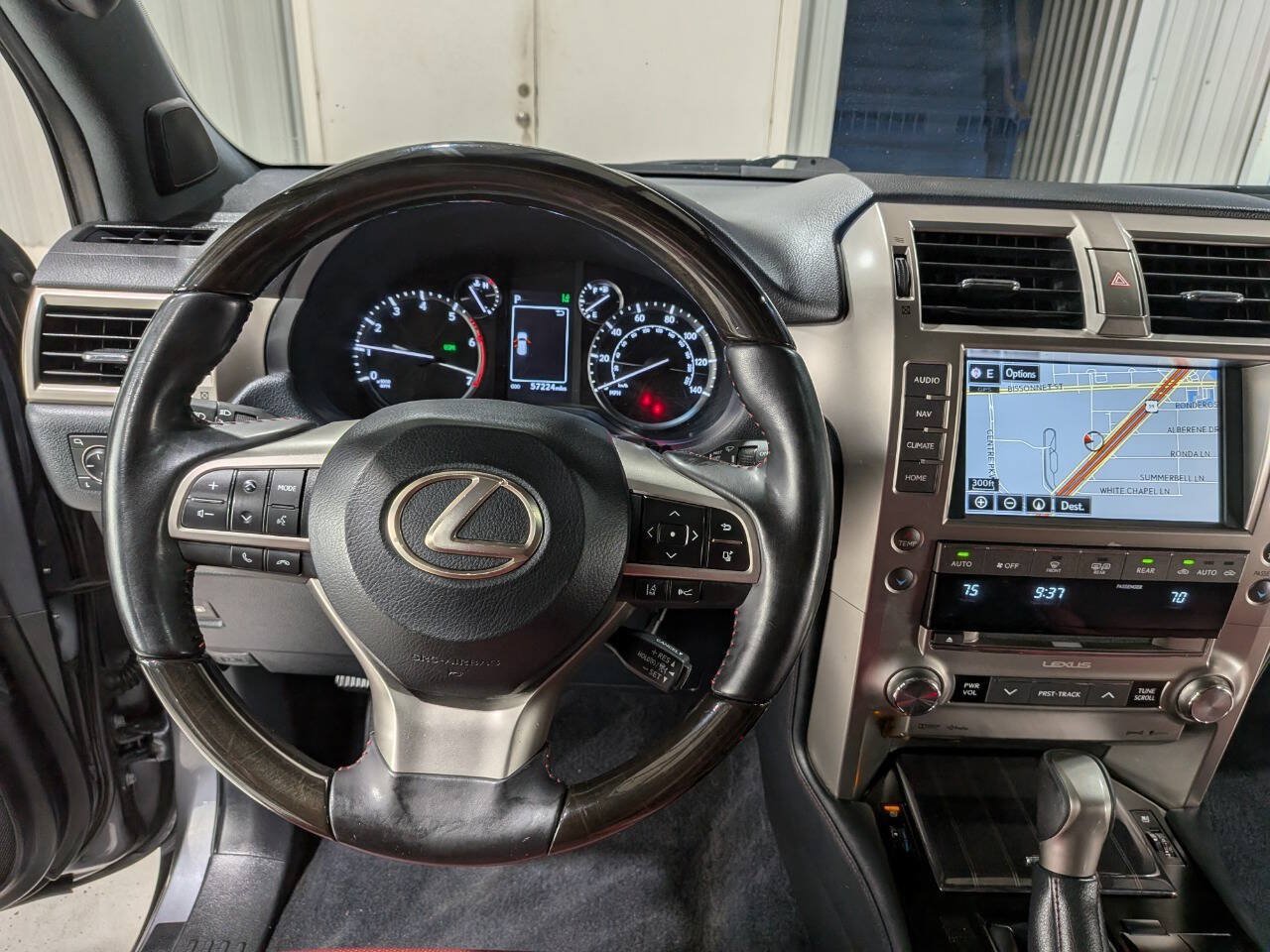 Used 2021 Lexus GX 460 Premium w/ Premium Package AWD/4WD image 22