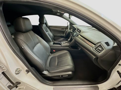Used 2018 Honda Civic Sport Touring image 33