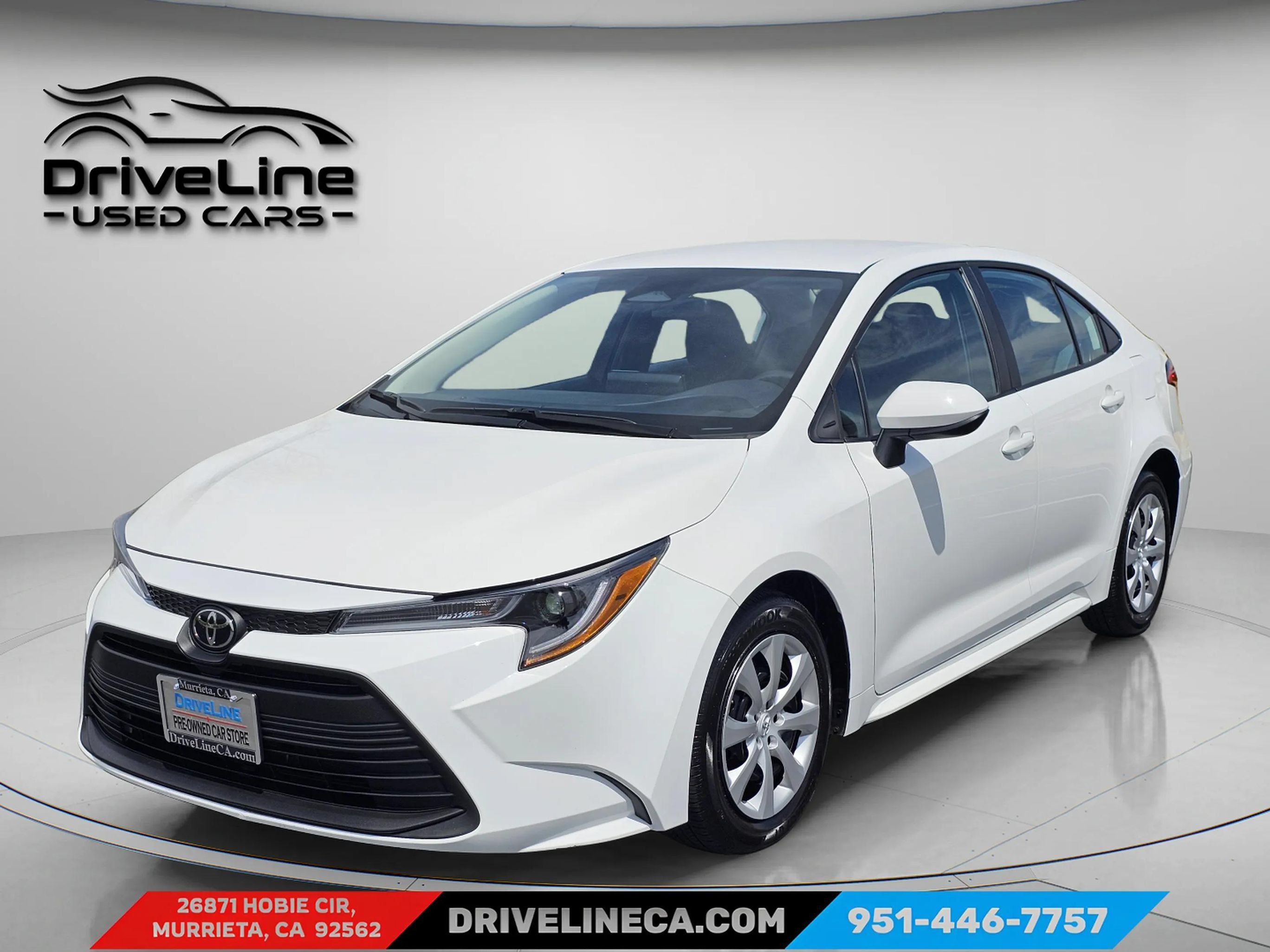 Used 2025 Toyota Corolla LE FWD image 5