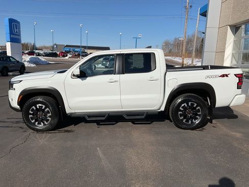 Used 2024 Nissan Frontier PRO-4X w/ Pro Convenience Package AWD/4WD image 8