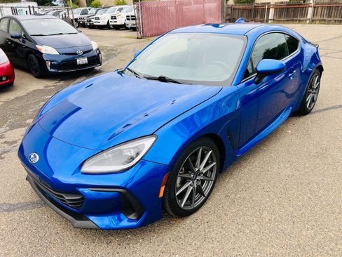 Used 2022 Subaru BRZ Limited image 1