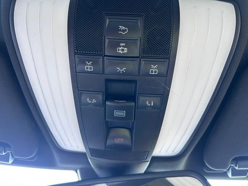 Used 2012 Mercedes-Benz E 350 Sedan image 31