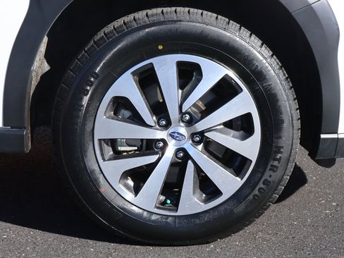 Used 2024 Subaru Outback Premium image 24