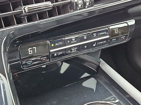 Used 2023 Toyota Mirai XLE w/ Advanced Technology Package image 16