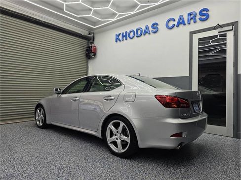 Used 2008 Lexus IS 250 image 3