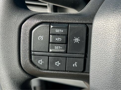 New 2025 Ford F550 4x4 Regular Cab Super Duty image 17