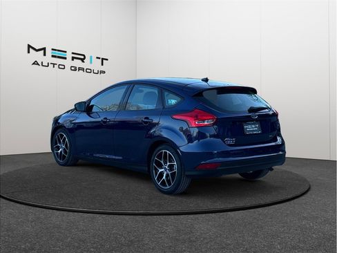 Used 2017 Ford Focus SEL image 7