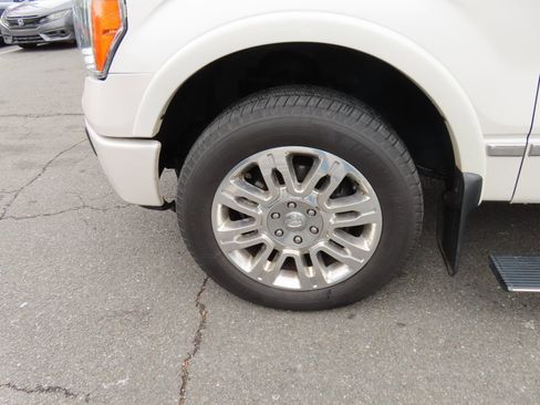 Used 2011 Ford F150 Platinum image 12