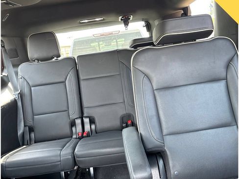 Used 2021 Chevrolet Tahoe Premier w/ Texas Edition RWD image 16