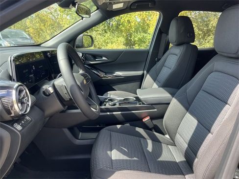 New 2026 Chevrolet Equinox LT image 12