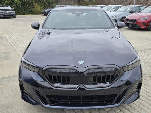 New 2026 BMW 530i xDrive w/ M Sport Package AWD/4WD image 2