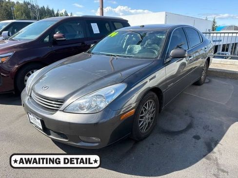 Used 2004 Lexus ES 330 FWD image 1