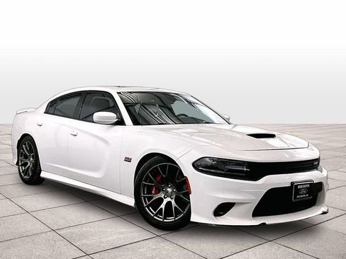 Used 2015 Dodge Charger SRT w/ Harman/Kardon Audio Group RWD image 3
