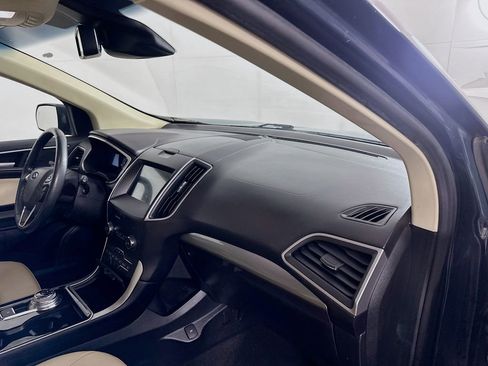 Used 2019 Ford Edge SEL w/ Equipment Group 201A image 27