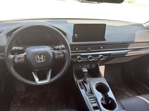 Used 2024 Honda Civic Touring image 5