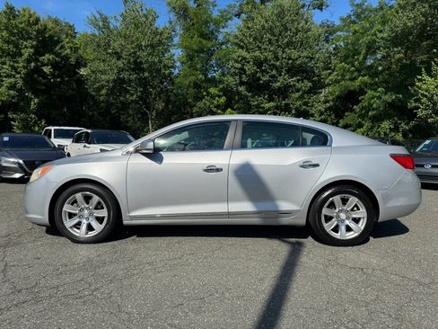 Used 2011 Buick LaCrosse CXL FWD image 2