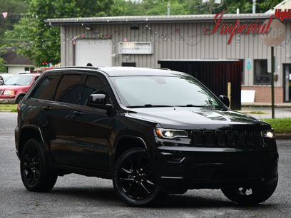 Used 2020 Jeep Grand Cherokee Altitude