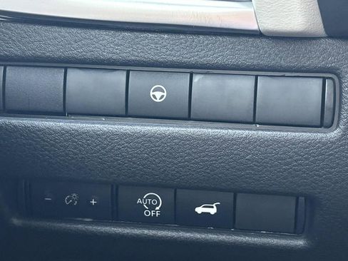 New 2026 Nissan Rogue SV AWD/4WD image 28