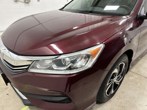 Used 2017 Honda Accord LX image 6