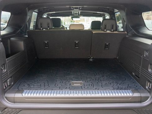 New 2026 GMC Hummer EV SUV image 34