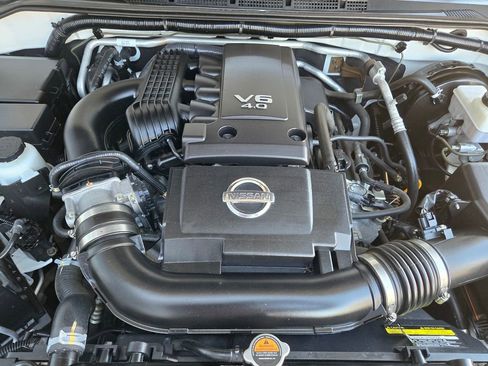 Used 2019 Nissan Frontier SV w/ Value Truck Package AWD/4WD image 25