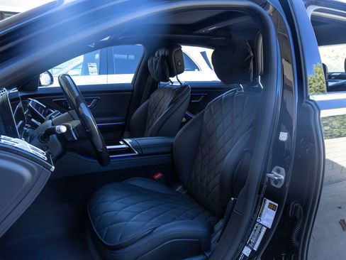 New 2026 Mercedes-Benz S 580 4MATIC Sedan image 13