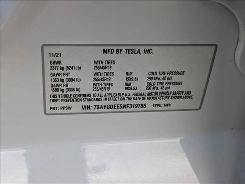 Used 2022 Tesla Model Y Long Range image 20