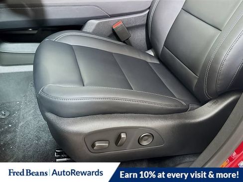 New 2026 GMC Acadia Elevation w/ Elevation Premium Package AWD/4WD image 19