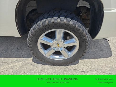 Used 2011 Chevrolet Tahoe LTZ AWD/4WD image 31