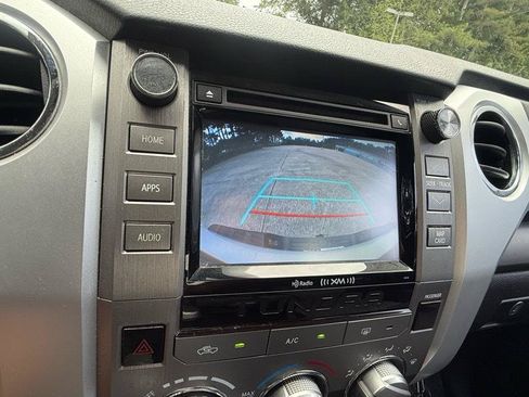 Used 2017 Toyota Tundra SR5 w/ SR5 Upgrade Package RWD image 50