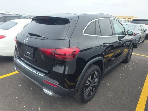 Used 2025 Mercedes-Benz GLA 250 image 9