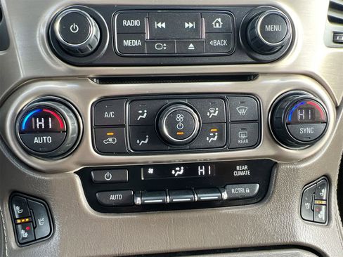 Used 2016 GMC Yukon Denali w/ Open Road Package image 27