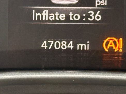 Used 2020 Chrysler Pacifica Touring-L image 31