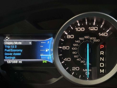 Used 2015 Ford Explorer XLT w/ Equipment Group 202B AWD/4WD image 45