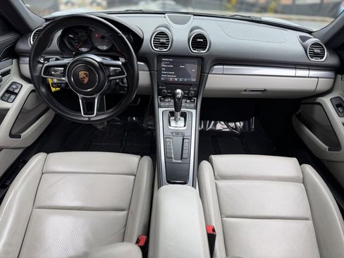 Used 2018 Porsche 718 Cayman image 36