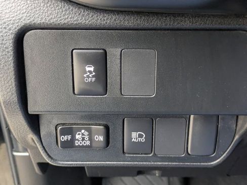 Used 2023 Toyota Tacoma SR image 21