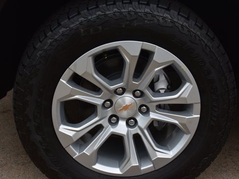 New 2026 Chevrolet Silverado 1500 LTZ AWD/4WD image 10