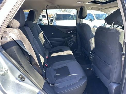 Used 2024 Subaru Outback Premium image 11
