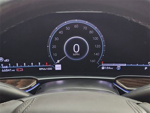 Used 2022 Cadillac Escalade Sport Platinum image 16