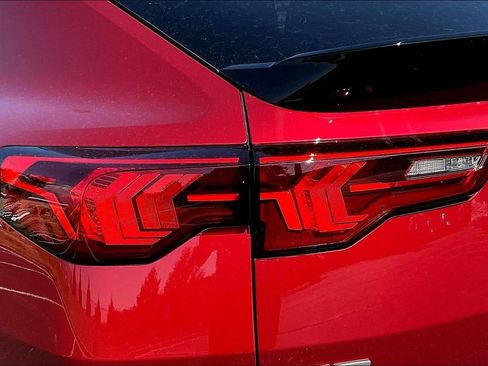 New 2026 BMW X2 M35i w/ Technology Package AWD/4WD image 23