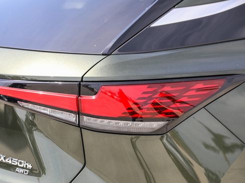 Used 2024 Lexus RX 450h AWD w/ Convenience Package image 9