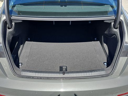 Used 2025 Audi A6 Premium Plus image 12