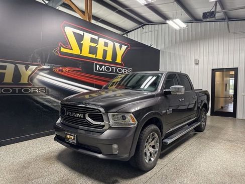 Used 2017 RAM 1500 Limited image 1