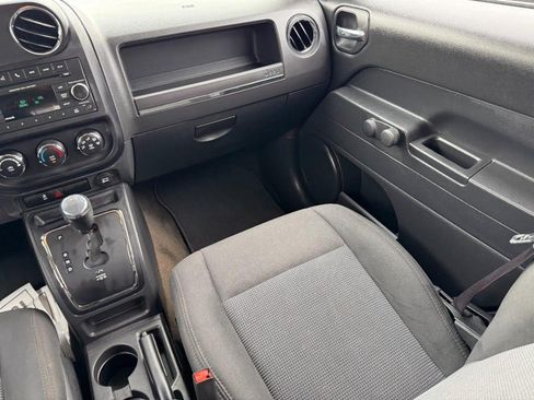 Used 2016 Jeep Patriot Sport FWD image 15