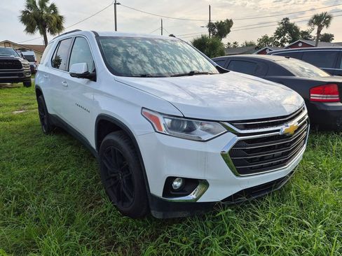 Used 2019 Chevrolet Traverse LT FWD image 3