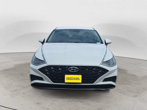 Used 2022 Hyundai Sonata SEL FWD image 2
