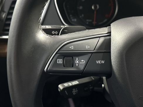 Used 2023 Audi Q5 2.0T Premium w/ Convenience Package image 22