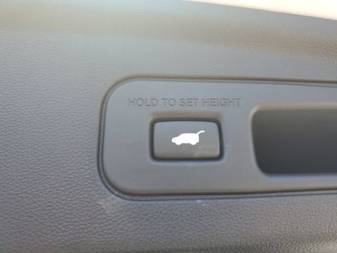 Used 2022 Acura MDX SH-AWD image 9