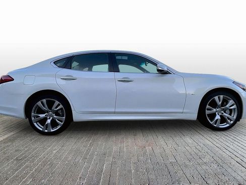 Used 2015 INFINITI Q70 5.6 w/ Sport Package image 8